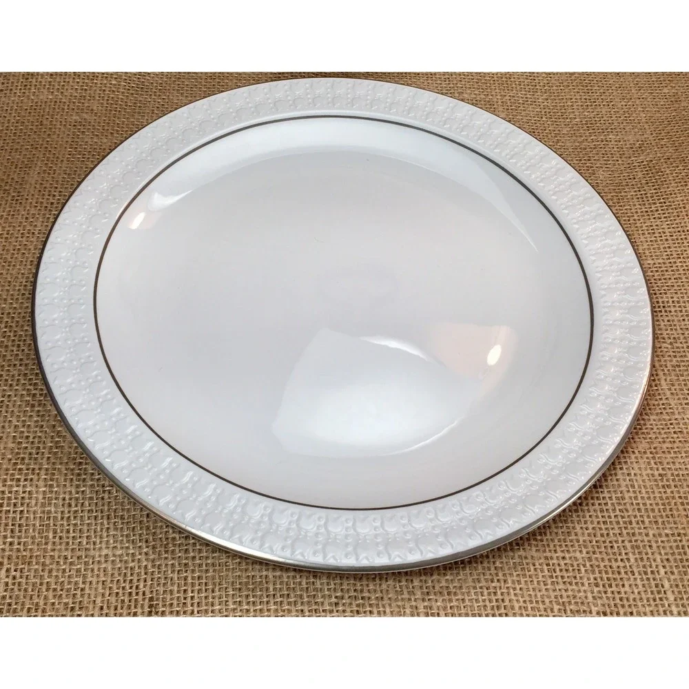 4 Centura by Corning Sculptured Rim Platinum Trim Dinner Plates White 10.5